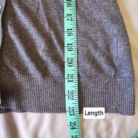 Le Chateau Women's Grey V-Neck Button up Cardigan Sweater, XXS - Picture 9 of 11